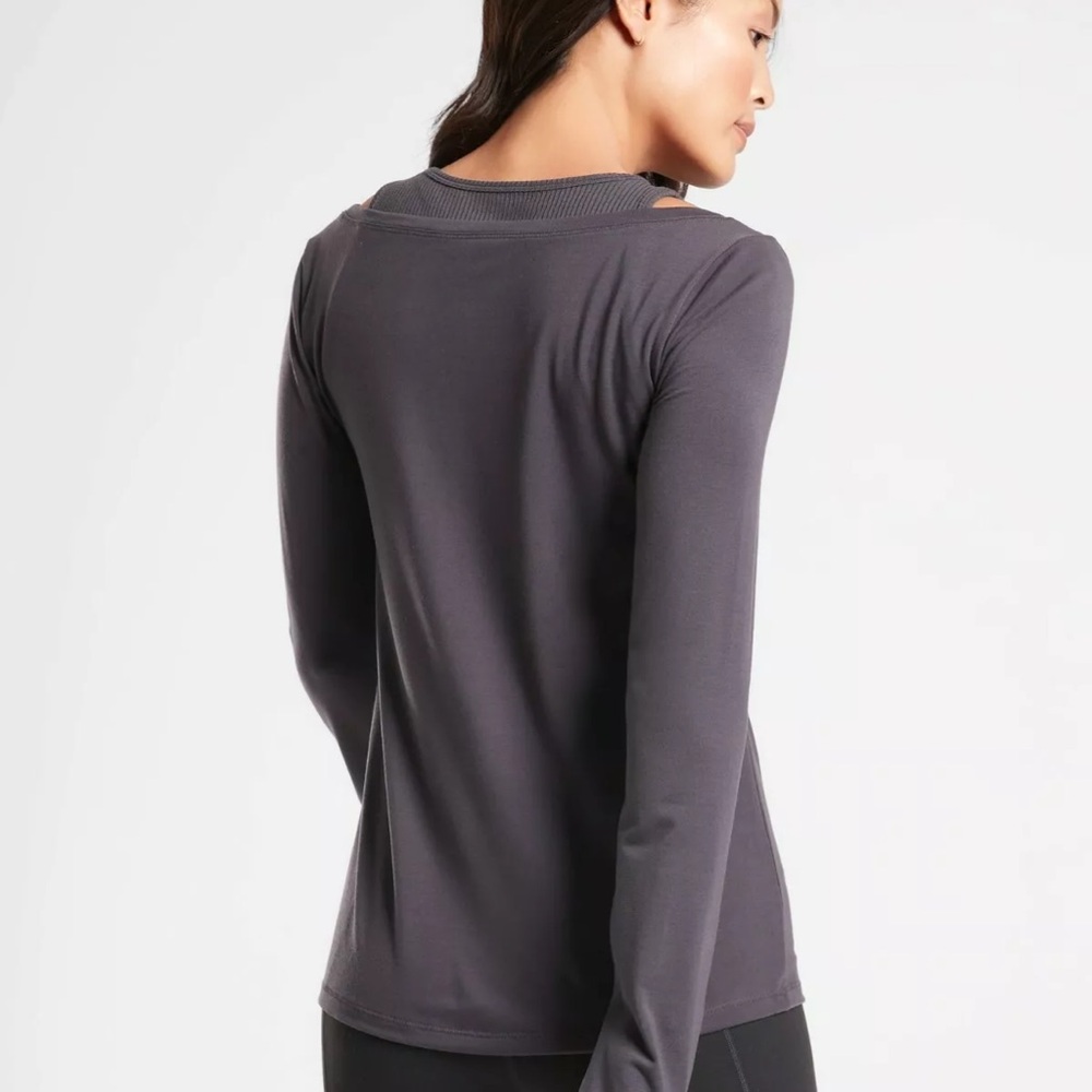 ATHLETA purple Essence Groove long sleeved top, S. - Picture 2 of 8
